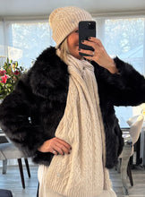 Load image into Gallery viewer, Snowflake Hat and Scarf Set
