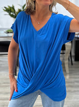 Load image into Gallery viewer, Tiff v neck t with twist
