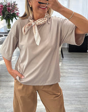 Load image into Gallery viewer, Trixie scarf t shirt
