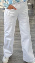 Load image into Gallery viewer, Winnie white wide leg jean
