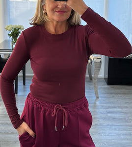 Una long sleeve top
